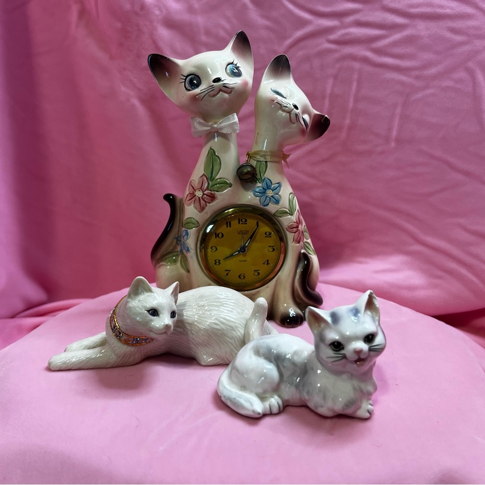 Vintage 3 Cat Figurine Clock Lenox Japan